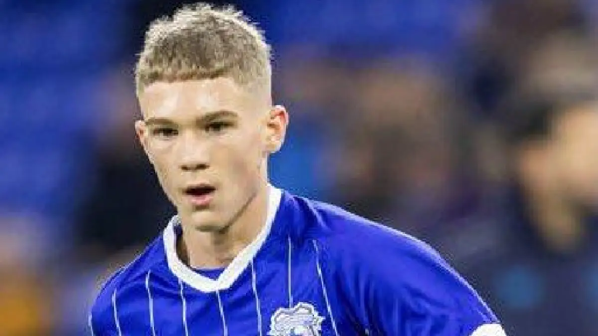 Axel Donczew Arsenal transfer Cardiff City