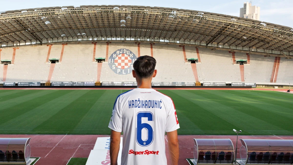 Dennis Hadžikadunić u dresu Hajduka na Poljudu