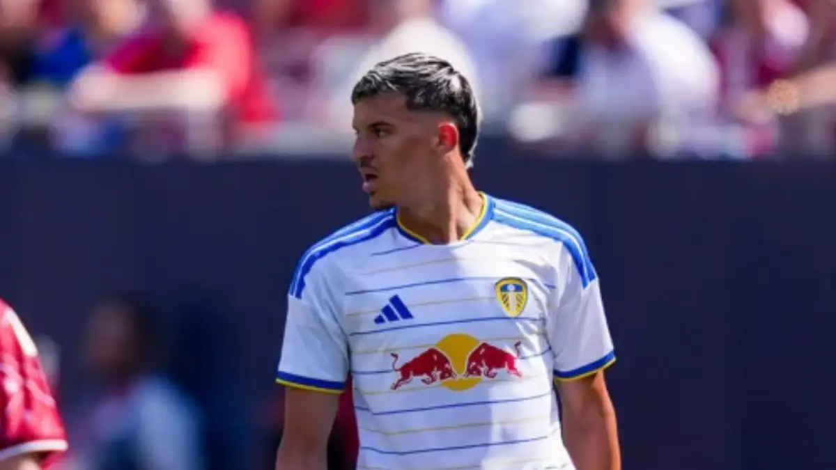 Tarik Muharemović u dresu Leeds Uniteda na pripremnoj utakmici protiv RB Leipziga