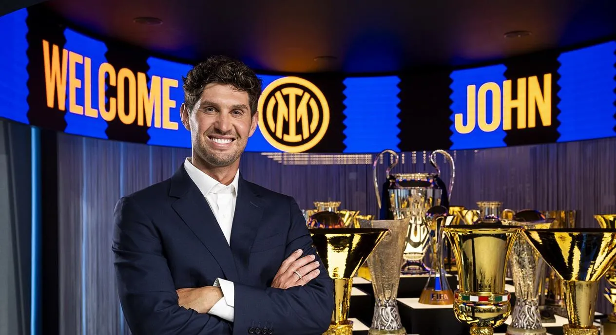 John Stones u dresu Intera na San Siru