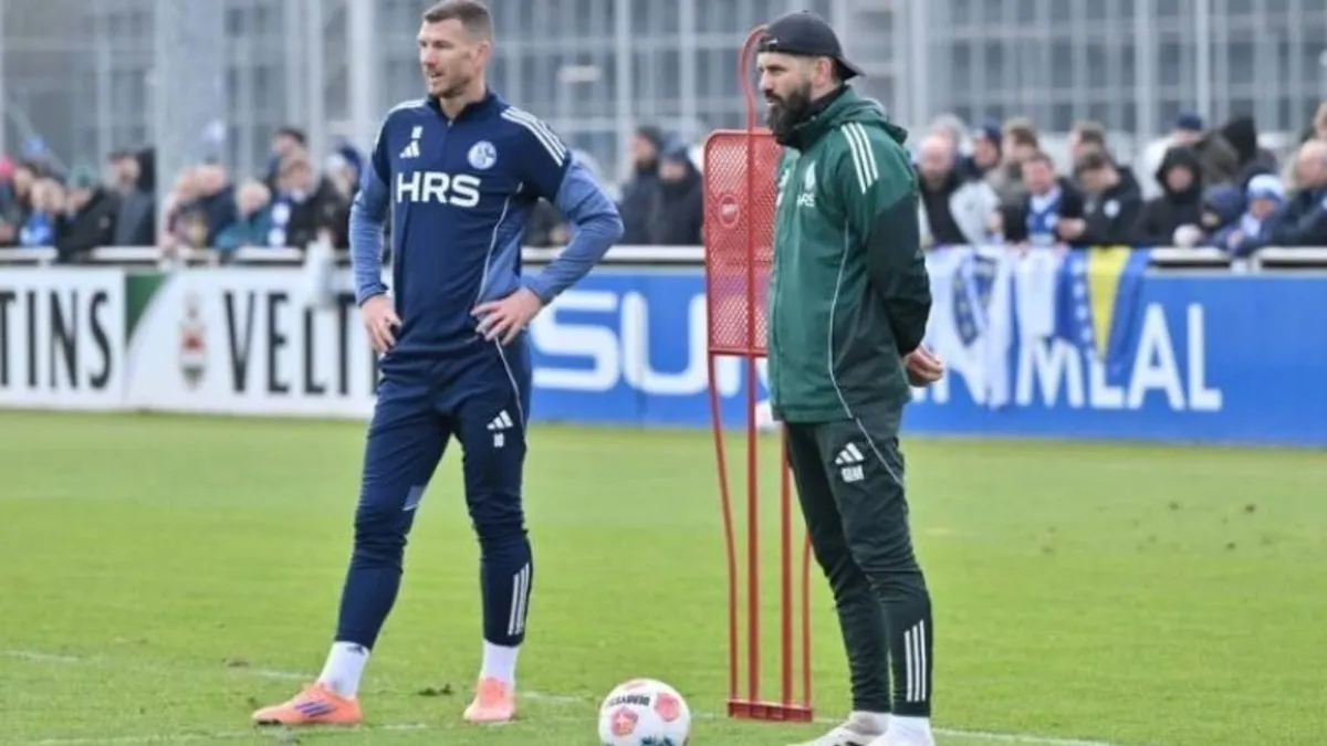 Edin Džeko i Miron Muslić na treningu Schalkea