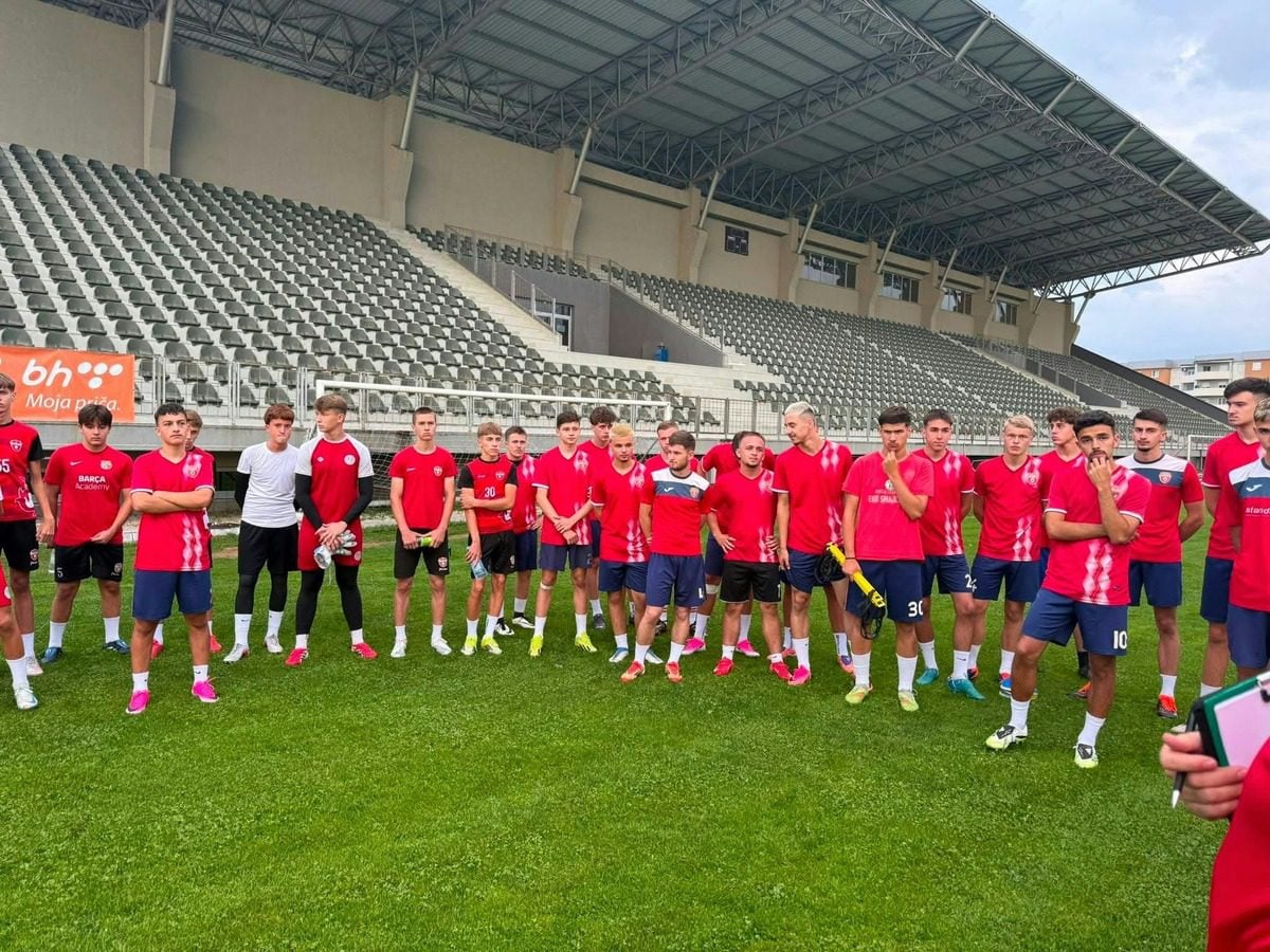 NK Ilijaš fudbalski teren i navijači