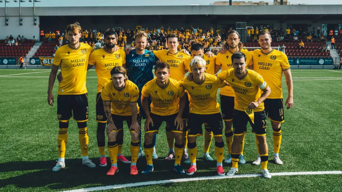 Mjällby AIF stadion Strandvallen uz Baltičko more