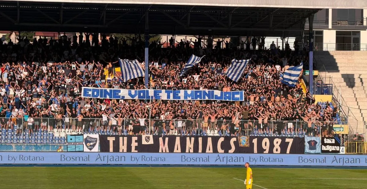 Manijaci podržavaju Edina Džeku s tribina Grbavice