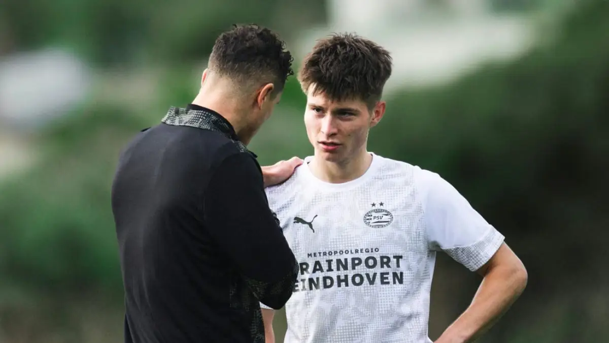 Esmir Bajraktarević u dresu PSV Eindhovena