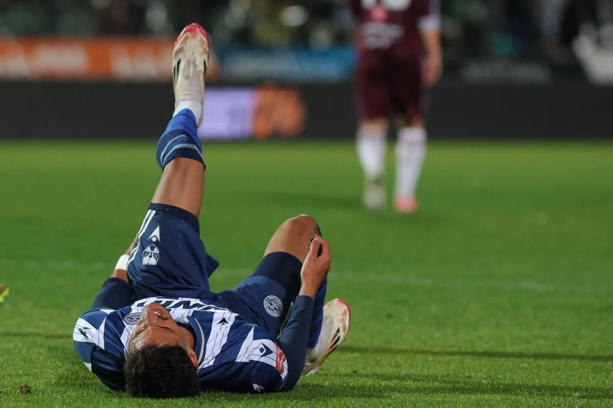 Igrači FK Željezničar na stadionu Grbavica