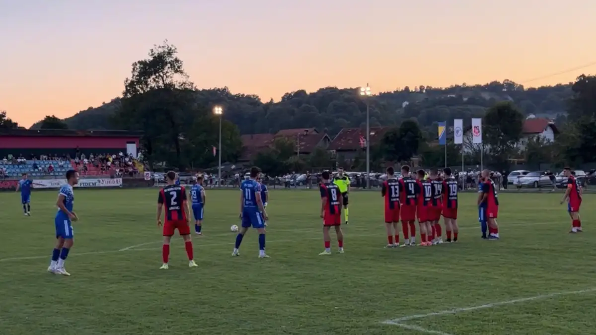 Said Husejinović postiže gol iz slobodnjaka za TOŠK