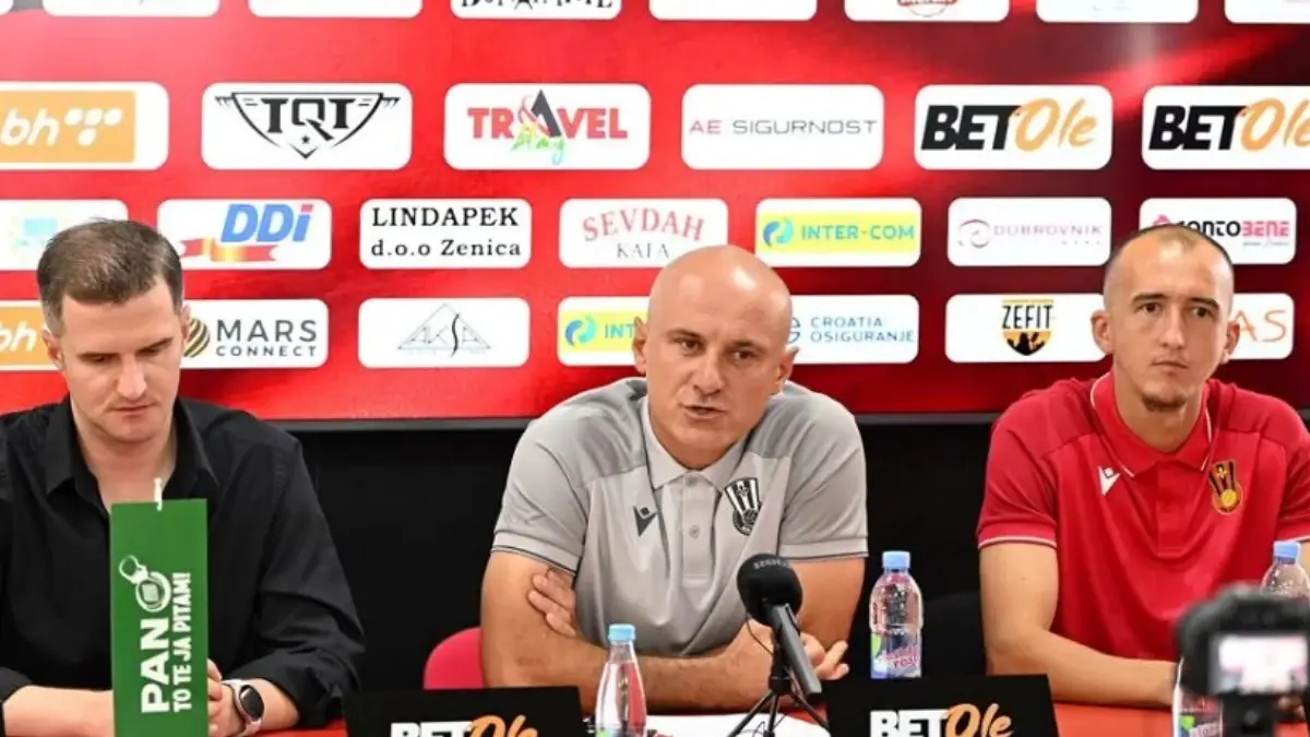 Generalni direktor FK Čelika Robert Jonjić na konferenciji za medije u Zenici