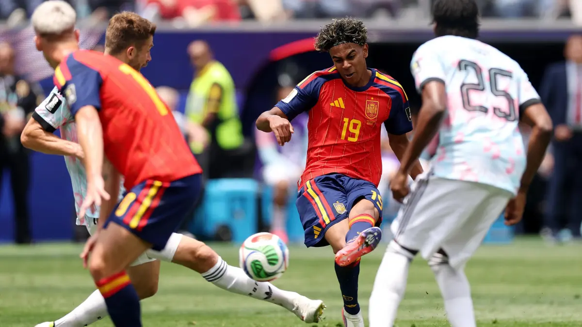 Lamine Yamal u dresu Barcelone