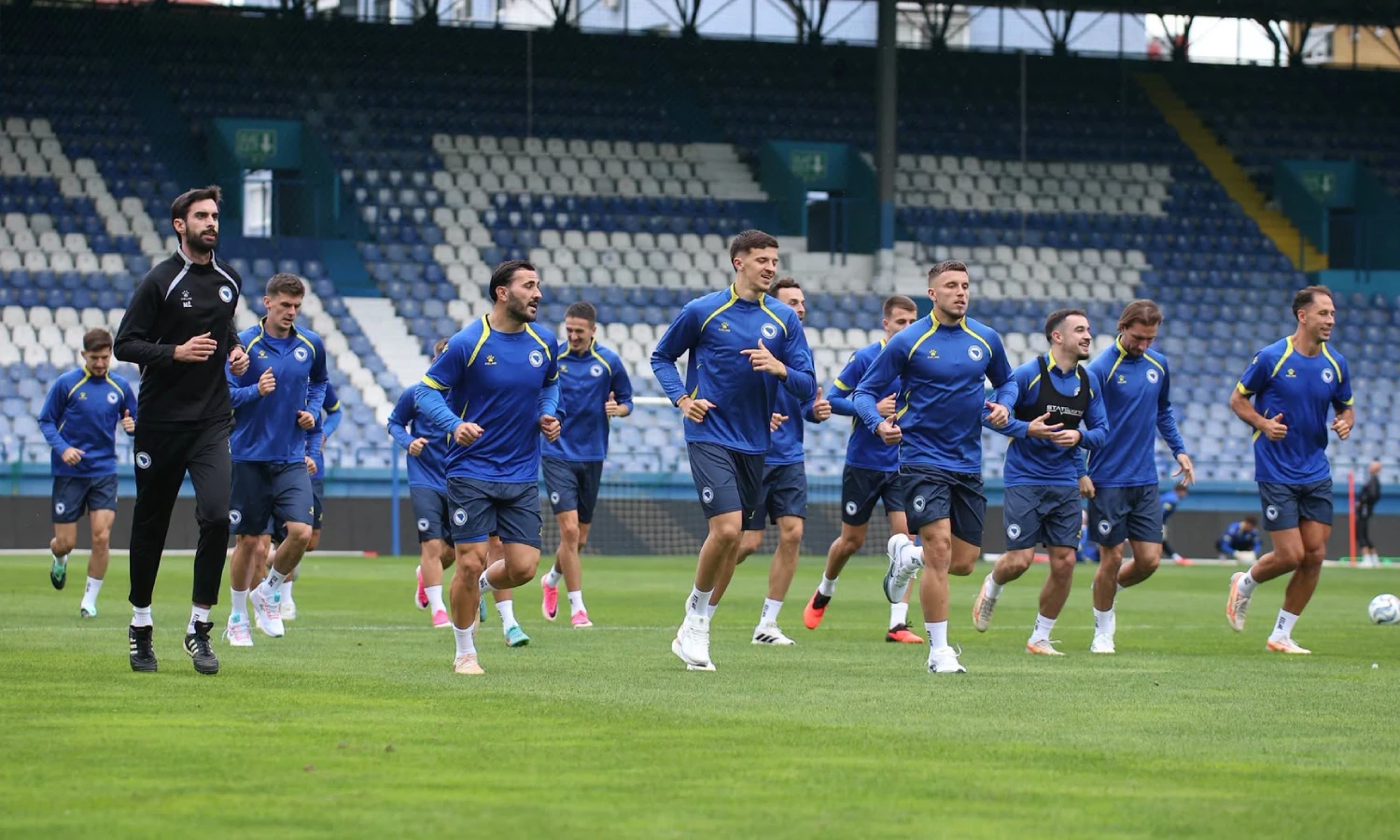 Kerim Alajbegović na treningu reprezentacije BiH na Grbavici